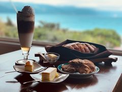 漂浮羊奶咖啡-原野牧场