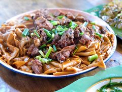 排骨焖饼-沙洲胡杨焖饼
