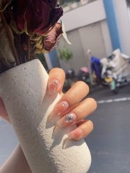 -CM.Nail美甲美睫