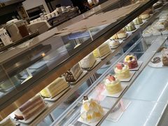 -焙丽拾光(麦凯乐直营店)