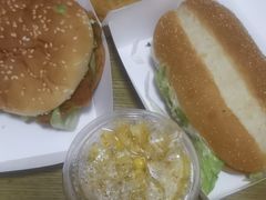 -麦当劳(中山公园龙之梦店)
