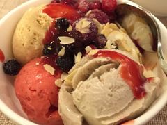 -圣丰索菲特·2 On 988 Café 自助餐厅