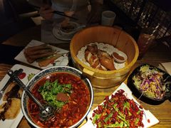 -胡桃里音乐酒馆(环亚凯瑟琳广场店)