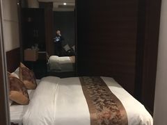 -张家港金凤凰度假村温泉