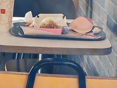 -麦当劳(杨林得来速店)