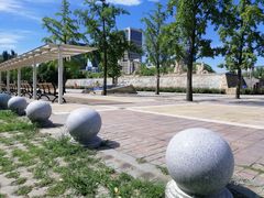 -元大都城垣遗址公园