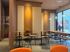 -星巴克臻选(呼和浩特维多利摩尔城店)