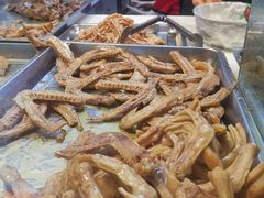 -王浩儿纪六孃甜皮鸭(乐山总店)