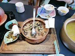 -桥边小楼·手工云南菜·古城观景小楼
