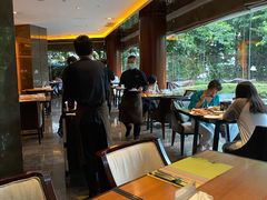 -岷山饭店-芝芝自助餐厅