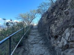 -钻石头山