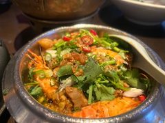 -大头虾越式风味餐厅(光明广场店)