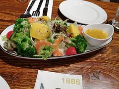 -1886德国汽车餐厅(外滩十六铺码头店)