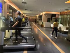 -蓝天国际游泳培训基地(华腾园店)