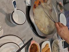 -光头药膳鸡(莱茵小镇店)