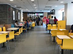 -麦当劳(中唱大厦店)