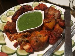 -Lake Shore Hotel & Restaurant