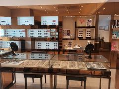 -博士眼镜(东莞东湖花园店)