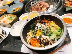 -草家酱蟹炭火烤肉店(珲春南路一店)