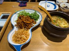 辛盘京酱肉丝-满园烤鸭·春饼(奥体万达店)