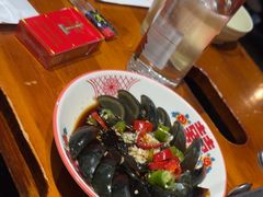-琥珀老六龙虾(四里河店)