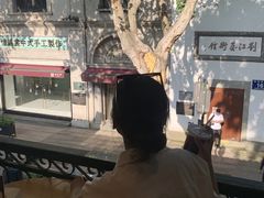 -猫的天空之城概念书店(杭州南宋御街店)
