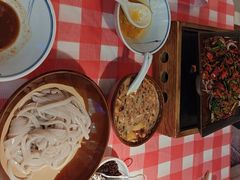 -怪噜范·贵阳小吃大排档旗舰店(世纪金源店)