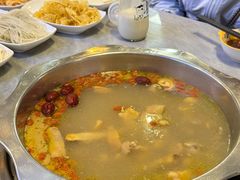-光头药膳鸡(莱茵小镇店)