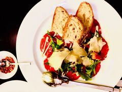 -卡佩罗意大利餐厅及酒吧Al Cappello Trattoria