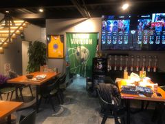 -京狮炙燥·精酿烧烤(首经贸店)