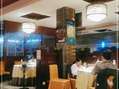 -西湘记大酒楼(珠峰大道翠湖苑店)