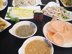 -楼外楼大刀肉传统火锅居(繁荣路店)