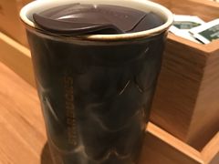 -星巴克(港汇1号办公楼店)