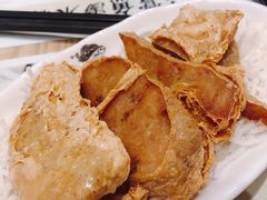 腐皮扎肉-凯峰鱼汤米线(金利達店)