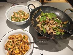 -费大厨辣椒炒肉(高铁吾悦广场店)