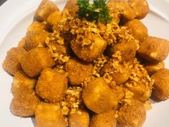 蟹黄豆腐-汤城小厨•粤菜•靓汤(苏州街店)