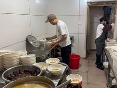 -文山荷鲜居(翠湖店)