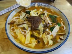 -阿彬生炒牛肉面(解放路店)