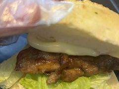 -必胜客(欧亚卖场店)