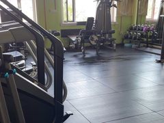 -英特健身俱乐部