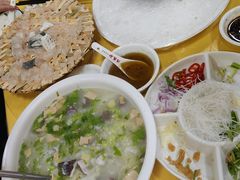 -官塘陈记鱼生·潮汕砂锅粥·牛肉火锅(潮枫路总店)