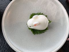 椰香味兔兔-蝴蝶里·粤菜·点心(龙湖天街&滨江店)