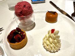 -潮一不贰·法式甜品·生日蛋糕·西式简餐(外滩店)