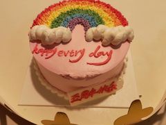 彩虹蛋糕-BON CAKE(华贸购物中心店)