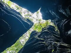 -梭布垭石林景区