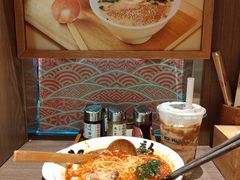 -无敌家现熬骨汤拉面(颐堤港店)