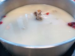 -煲王粤菜餐厅(中侨中心店)