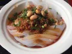 -南渝食府.墨脱石锅松茸鸡