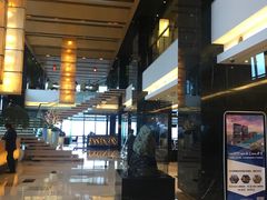 -上海龙之梦万丽酒店