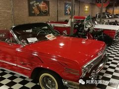 -席娜卡琳火车铁道夜市